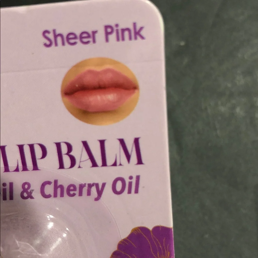 2pack sheer pink Jojoba oil and cherry oil Glow up lip balms brand‎ new